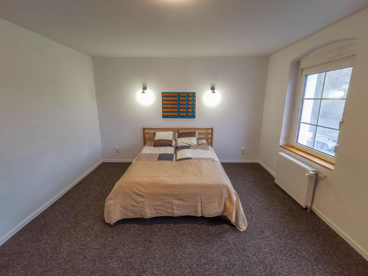 Apartment In Herrenhaus Gross Pinnow Extérieur photo
